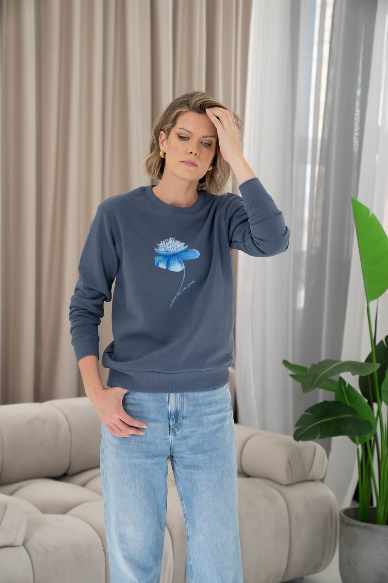 Sweatshirt Maasa with flower - Image 16