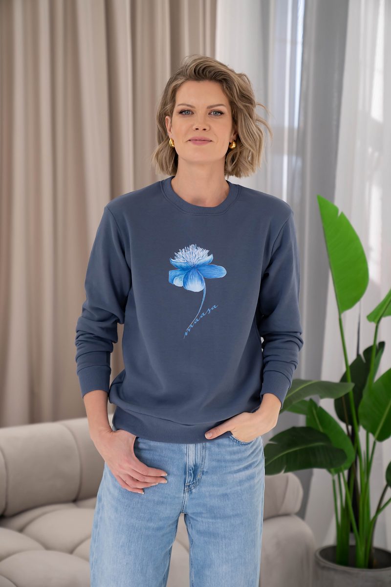 Sweatshirt Maasa with flower - Image 3